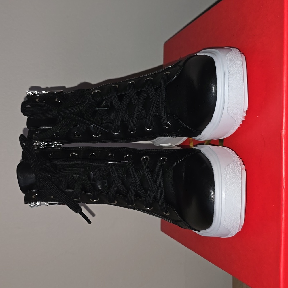 New Leather Wishbone Wedge Sneaker